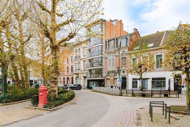 Appartement te huur - Photo 1