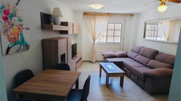 Piso de alquiler en Camino Viejo de Vélez, 71, Torre de Benagalbón - Photo 1