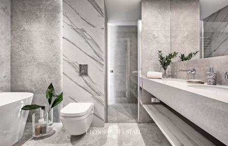 Warszawa, Śródmieście, Śródmieście Mirów, Grzybowska - Фото 4