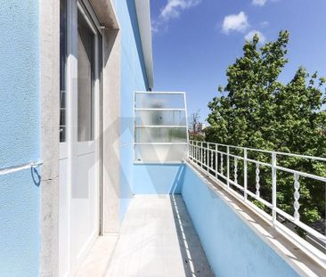 LINDA A VELHA, Lisbon - Photo 6