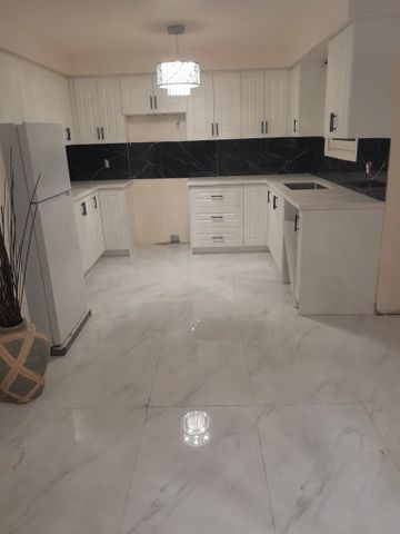 For Lease - 36 Cousins Court, Brampton, Ontario - Photo 4