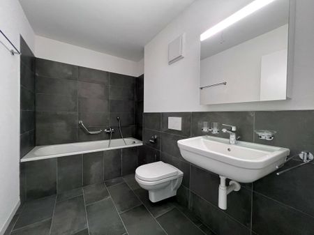 Beautiful 3.5 room apartment with terrace - Photo 5