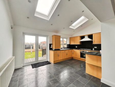 Poley Road, Stanford-le-hope, SS17 - Photo 4