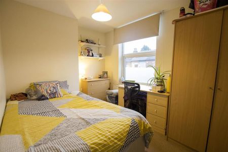 4 bedroom house to rent - Photo 4