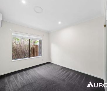 Spacious & Modern Family Home in Prime Pimpama Location! - Photo 5