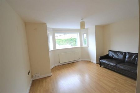 1 Bedroom Apartment To Let - Photo 2