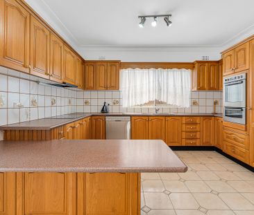 43 Flers Avenue, Earlwood NSW 2206 - House For Rent | Domain - Photo 5