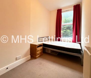 2 Bedroom Flat for rent in Victoria Road - Photo 4