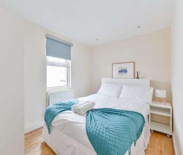 Falcon Road, Clapham Junction, SW11 - Photo 4