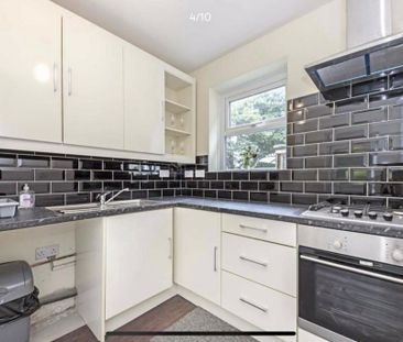 6 bedroom detached house to rent - Photo 5