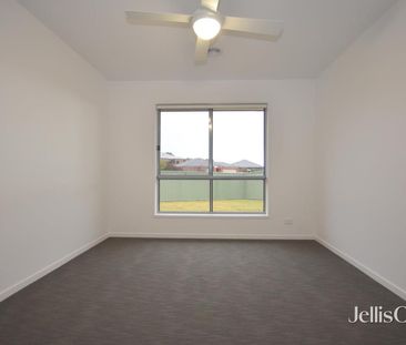 Spacious family home in great location! - Photo 2