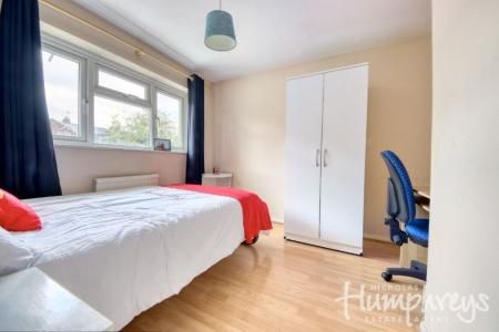 College Road, opposite CCCU - Photo 3