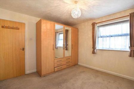 Meltham Close, Northampton, NN3 - Photo 4