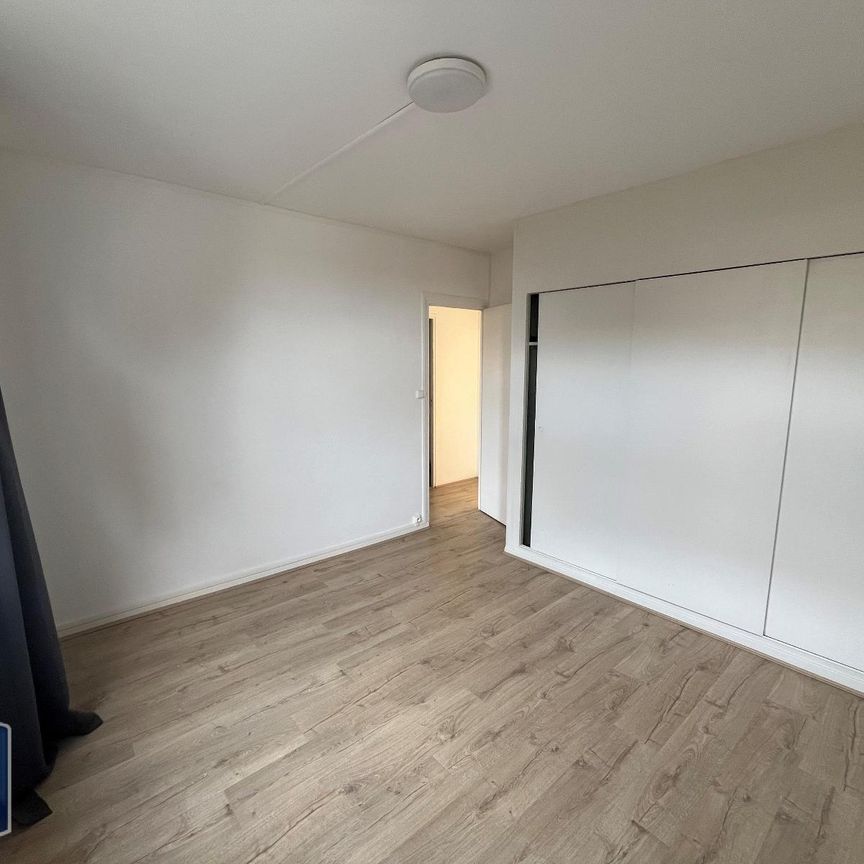 Location Appartement 4 pièces 73m² LILLE 59000 - Photo 1