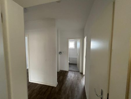 Demnächst verfügbar! Helle 3-Zimmer-Wohnung in Kiel-Mettenhof - Foto 5