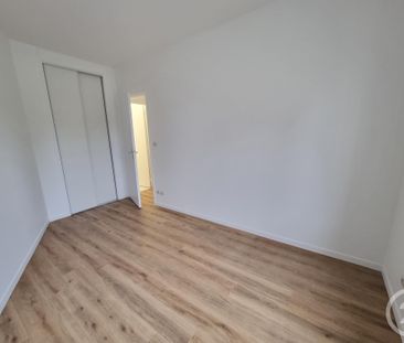 Location Appartement 3 pièces 55m² BRIE COMTE ROBERT 77170 - Photo 2