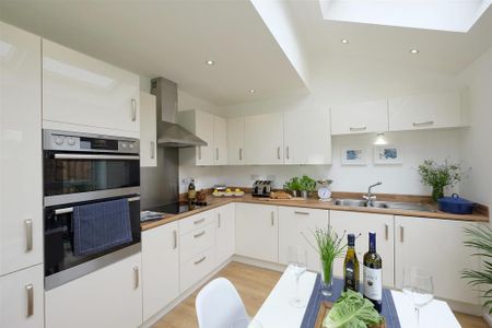 3 bedroom detached house to rent - Photo 3