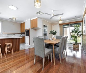 Family house in Burwood East Primary School Zone - Photo 2