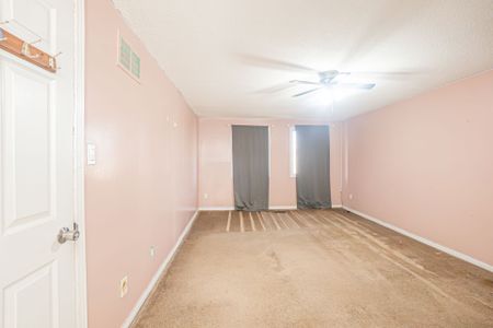 For Lease - 10 Braidwood Lake Road, Brampton, Ontario - Photo 2