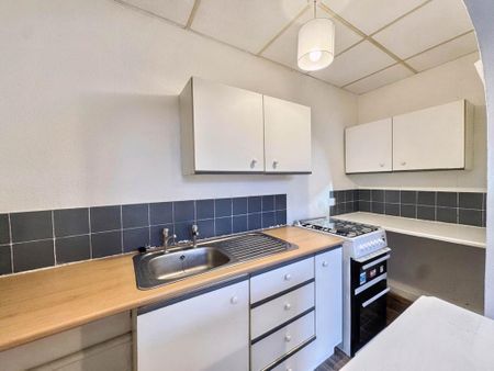 1 bedroom apartment to rent - Photo 5