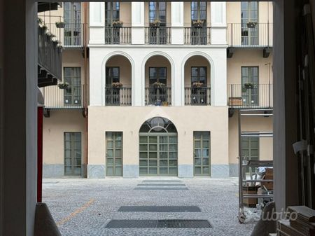 MONOLOCALE A TORINO - Foto 2