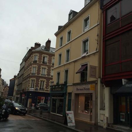 Location Appartement 1 pièce 28m² ROUEN 76000 - Photo 4