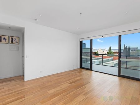 307/18 Surflen Street Adelaide SA - Photo 4