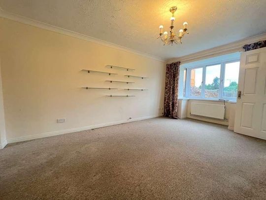 Picton Gardens, Bridgend, CF31 - Photo 1