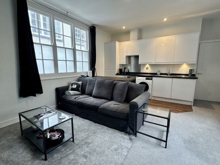 De Montfort Chambers, Leicester, LE1 - Photo 2
