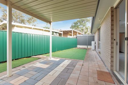 Stunning Family Home in Quite Street - with Solar! - Photo 4