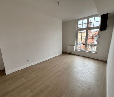 Location Appartement 2 pièces 40m² - Photo 2