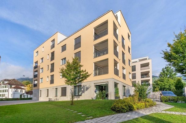 Helle und moderne Wohnung zu vermieten! - Photo 1