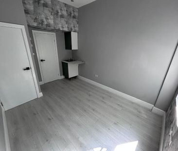 Studio Flat, Amhurst Road, E8 - Photo 2