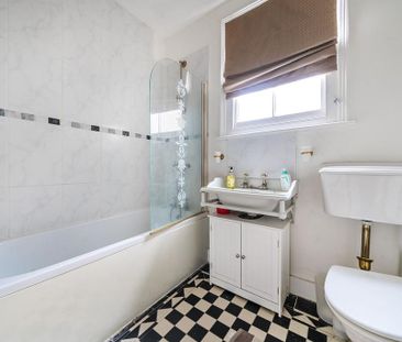 3 bedroom semi-detached house to rent - Photo 6