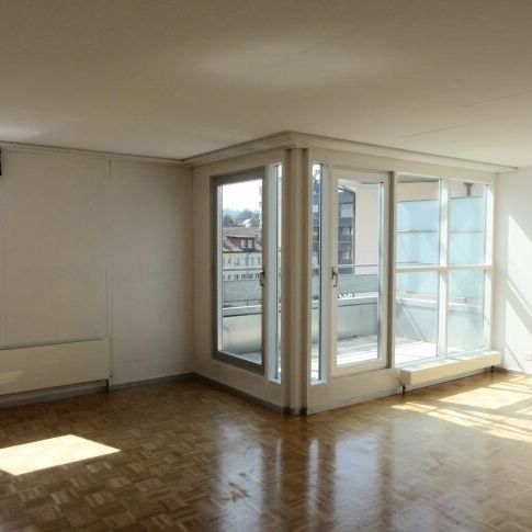 Vivre confortablement à l’Eigerplatz pour une durée limitée - Photo 1