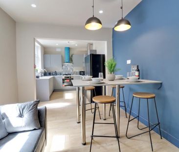 1 bedroom in a house share to rent - Photo 5