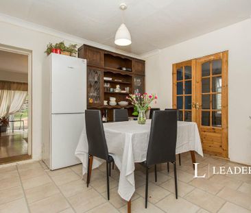 4 bedroom bungalow to rent - Photo 3