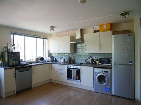 Fulmer House 1 2 3 4 - Photo 5