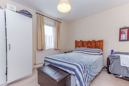 Bay Tree Close, Iffley - Photo 4