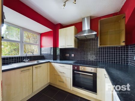 The Green, Hensworth Road, Ashford, Middlesex,TW15 - Photo 4