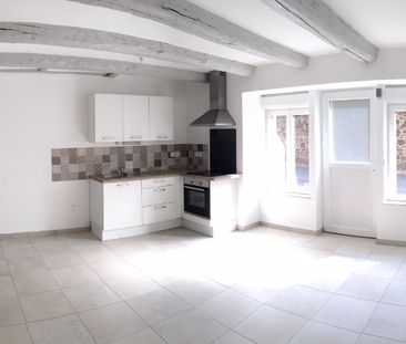 Location Appartement 2 pièces 46m² TINTENIAC 35190 - Photo 1