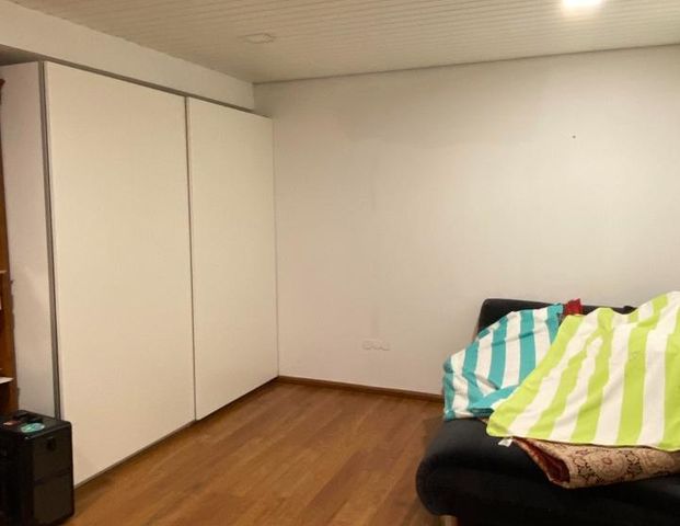 - 8 zimmer möblierte WG. Top lage in stuttgart - Photo 1