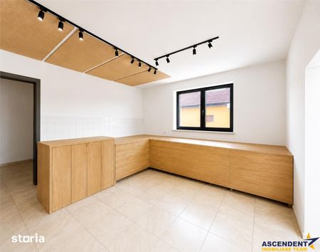Spatiu versatil ultracentral, 125 mp, curte, parcare, clasa A, Brasov - Fotografie 5