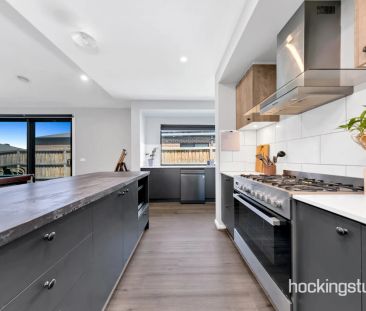 Magnificent family home in Beveridge - Photo 2