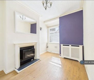 4 bedroom terraced house to rent - Photo 6