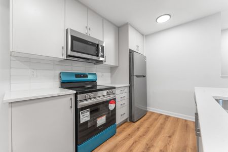 For Lease - 101 Glenroy Gilbert Drive Unit# 16, Barrhaven, Ontario - Photo 3