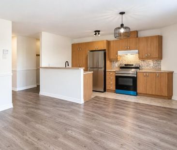 7725 Boul. Arthur-Sauvé, H7R 3X8, H7R 3X8, Laval - Photo 3