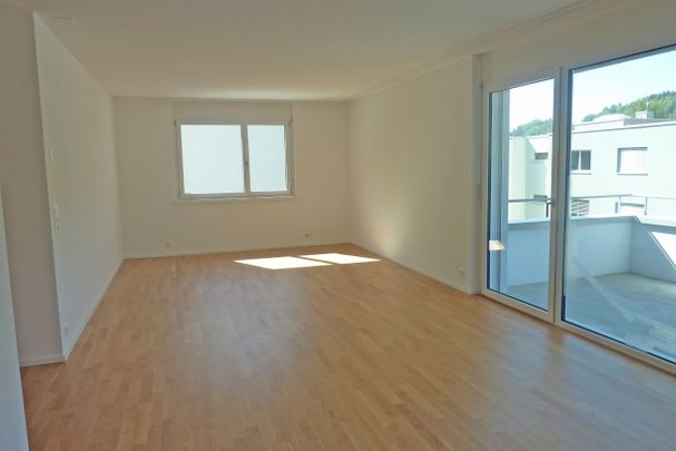 Apartment with a view of the countryside! - Photo 1