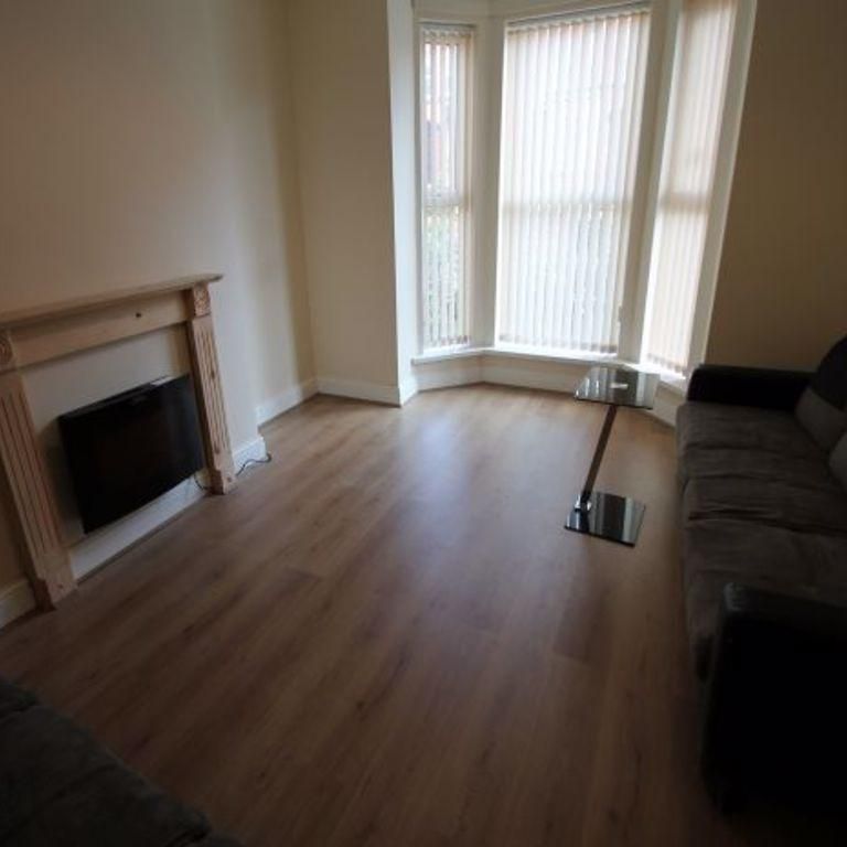 5 bedroom house to rent - Photo 1