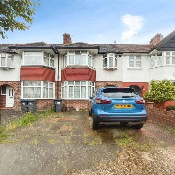 Windermere Avenue, Merton, SW19 - Photo 1